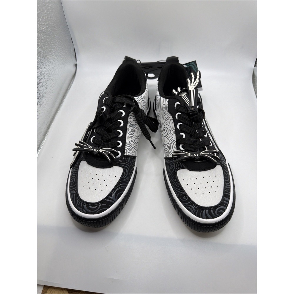 Disney Nightmare Before Christmas Sneaker Mens Size 9 Jack‎ Skellington. New